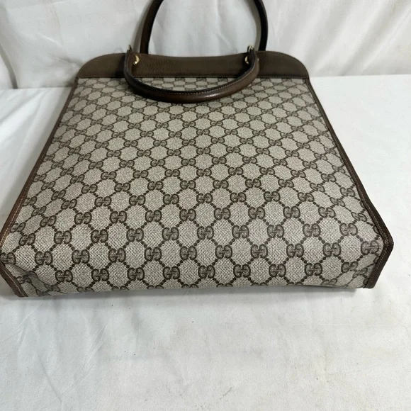 Vintage Gucci Handbag - Picture 4 of 9